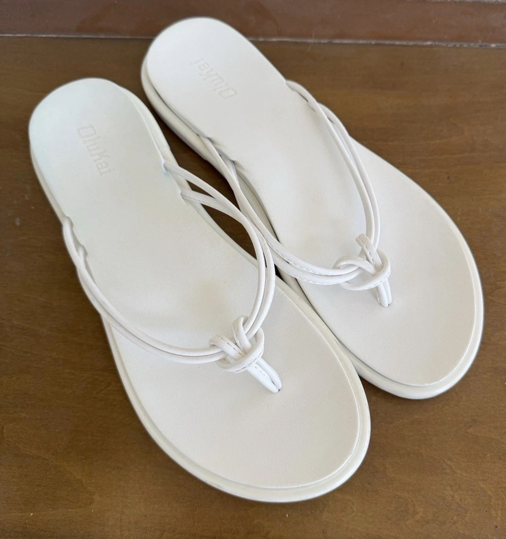 OluKai 'Aka Water Resistant Knotted Beach Thong Sandals Cloud Size 8